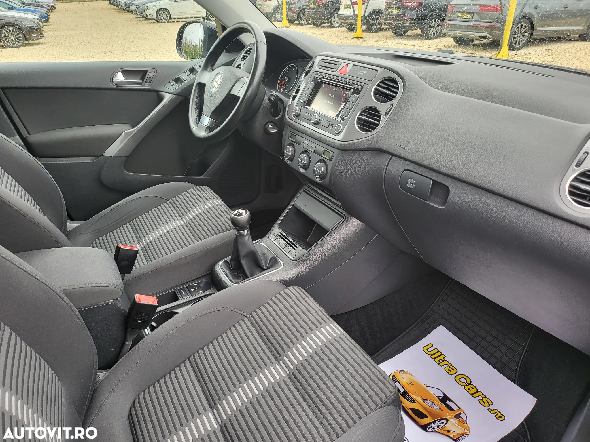 Volkswagen Tiguan 2.0 TDI BMT Trend & Fun - 12