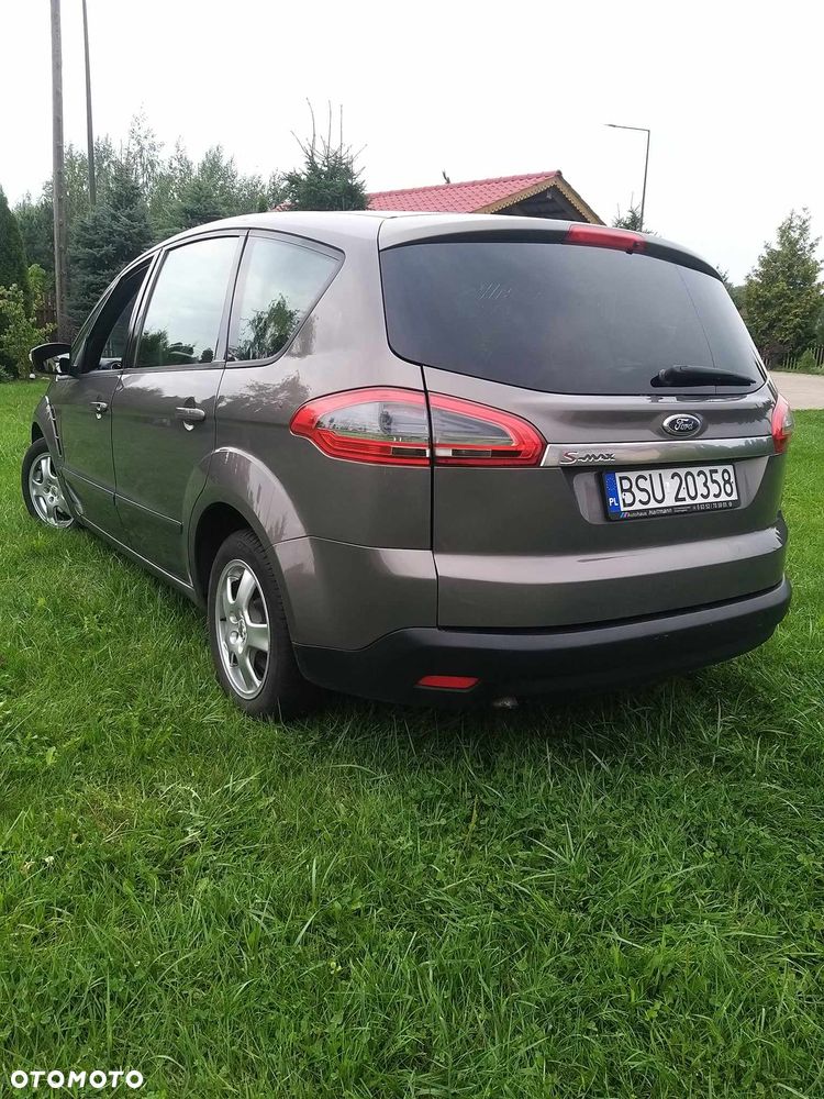 Ford S-Max 2.0 TDCi DPF Champions Edition - 4