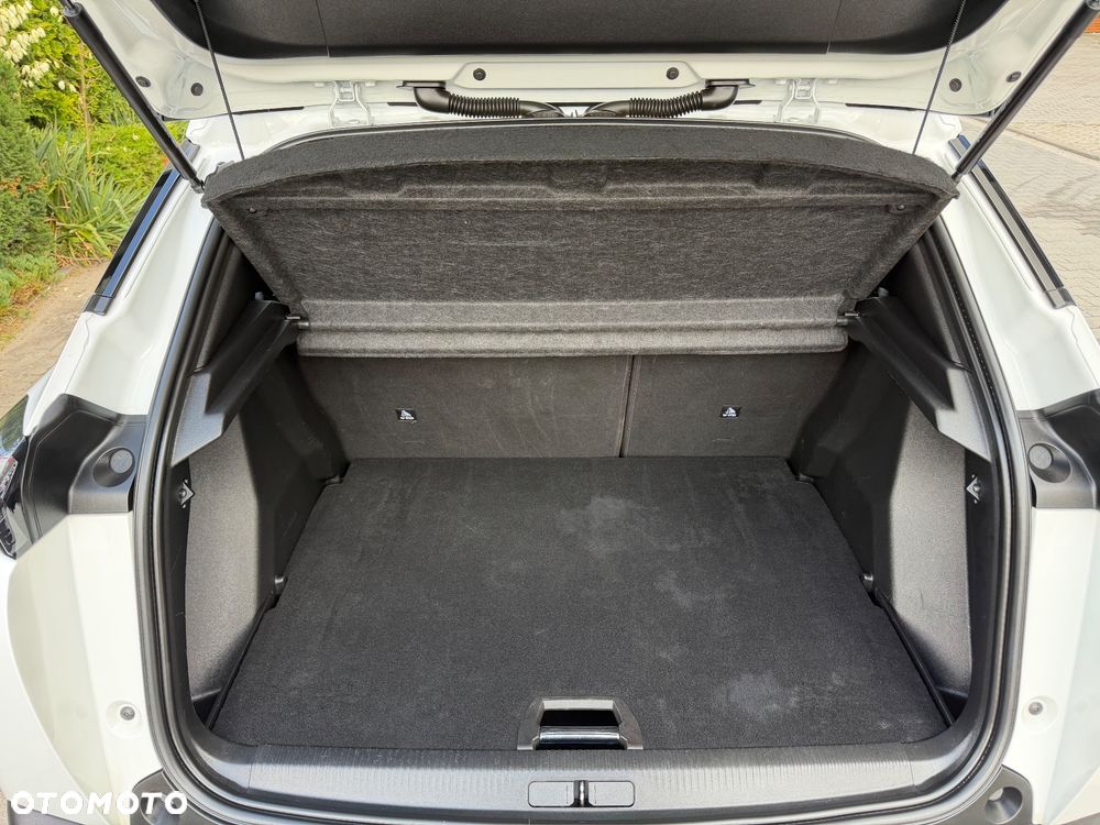 Peugeot 2008 BlueHDi 110 Allure - 40
