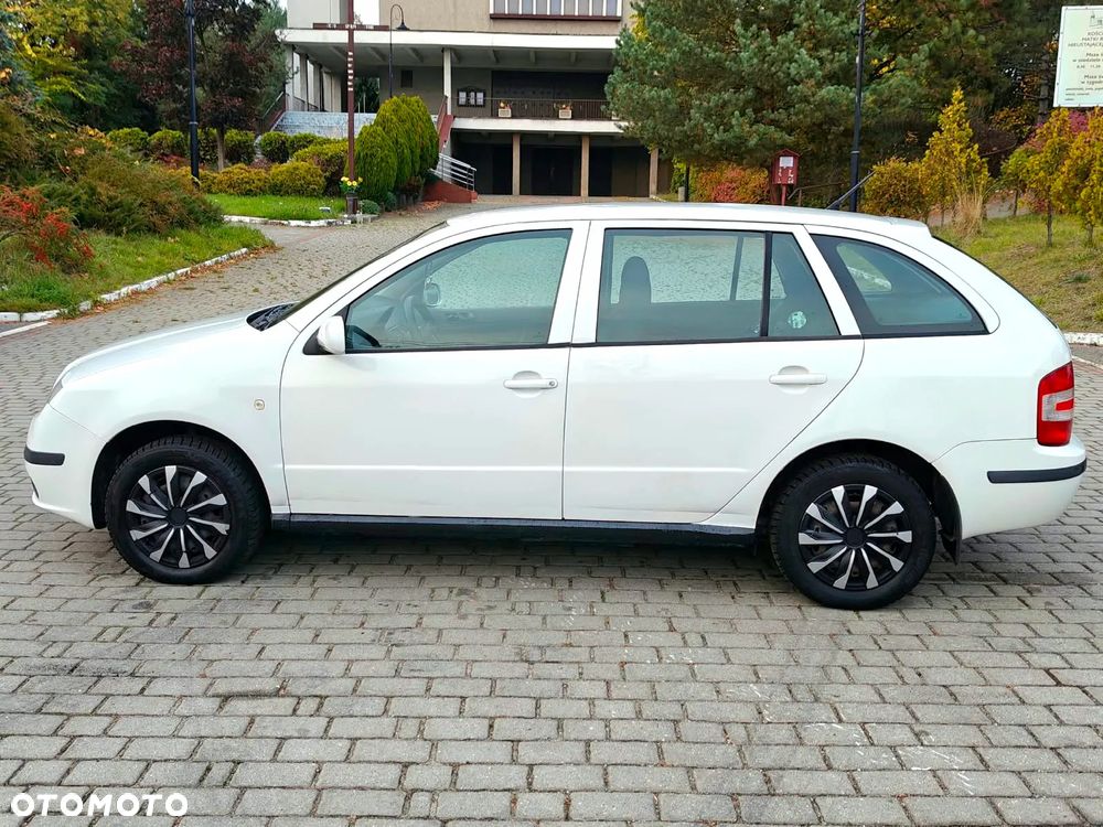 Skoda Fabia 1.4 16V Elegance - 23