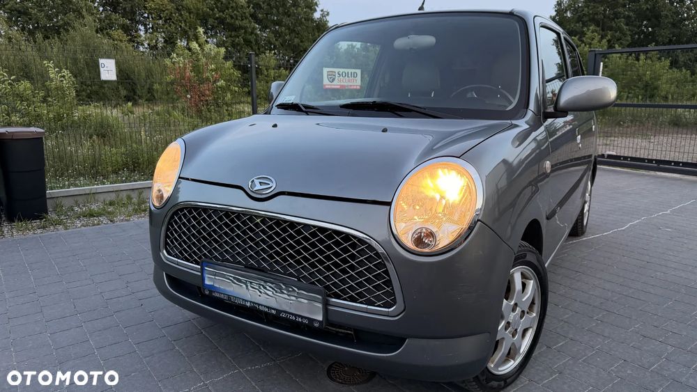Daihatsu Trevis - 1
