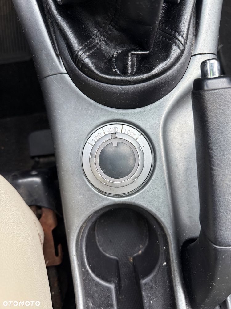 Citroën C-Crosser FAP Exclusive - 18