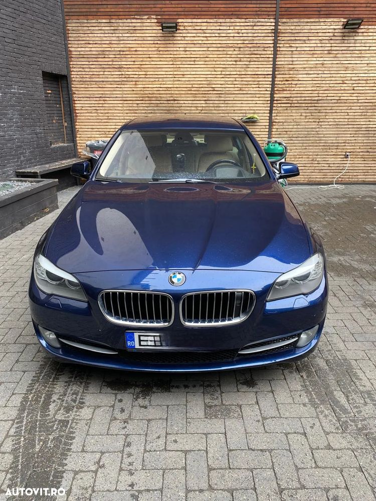 BMW Seria 5 530d xDrive - 1