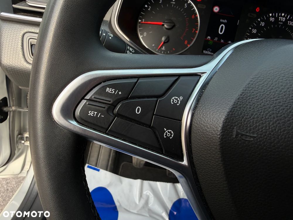 Renault Clio 1.0 TCe Equilibre - 25