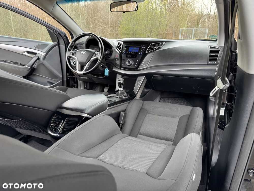 Hyundai i40 Kombi 1.6 Classic - 30