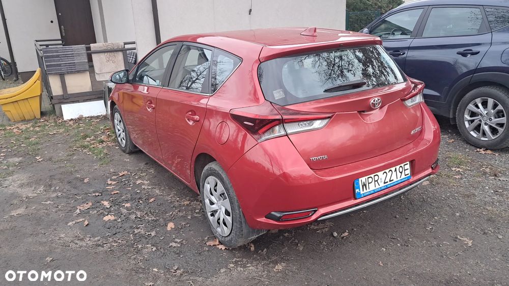 Toyota Auris 1.6 Comfort - 2