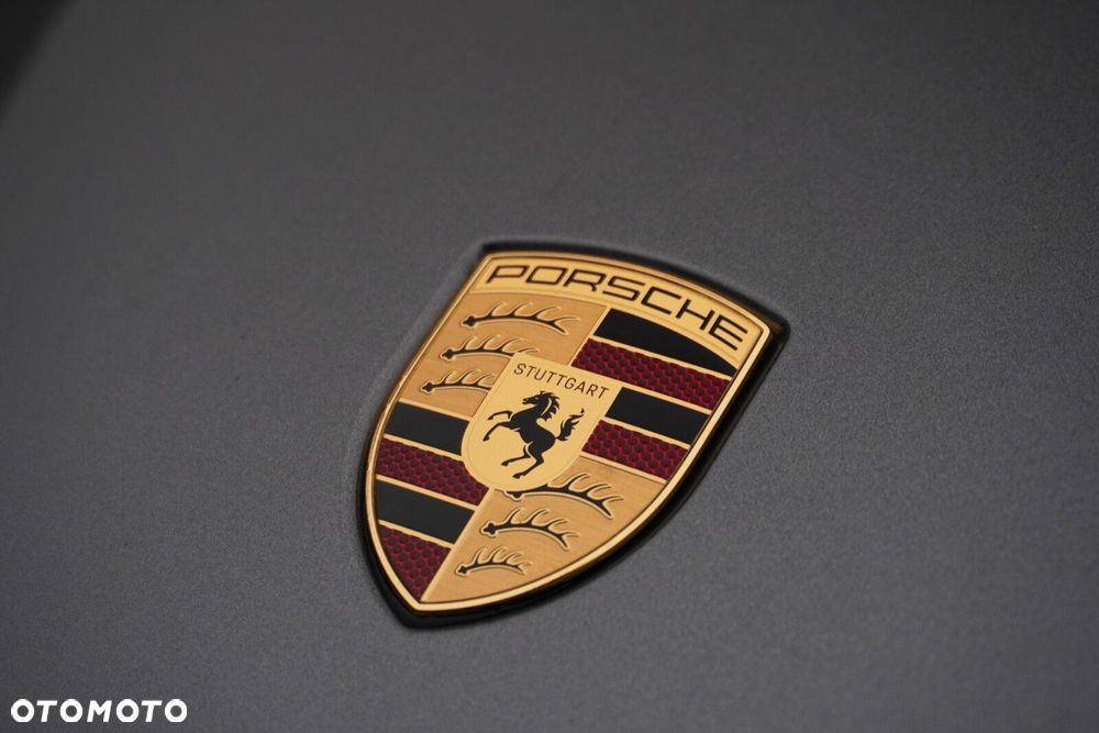 Porsche Cayenne - 8