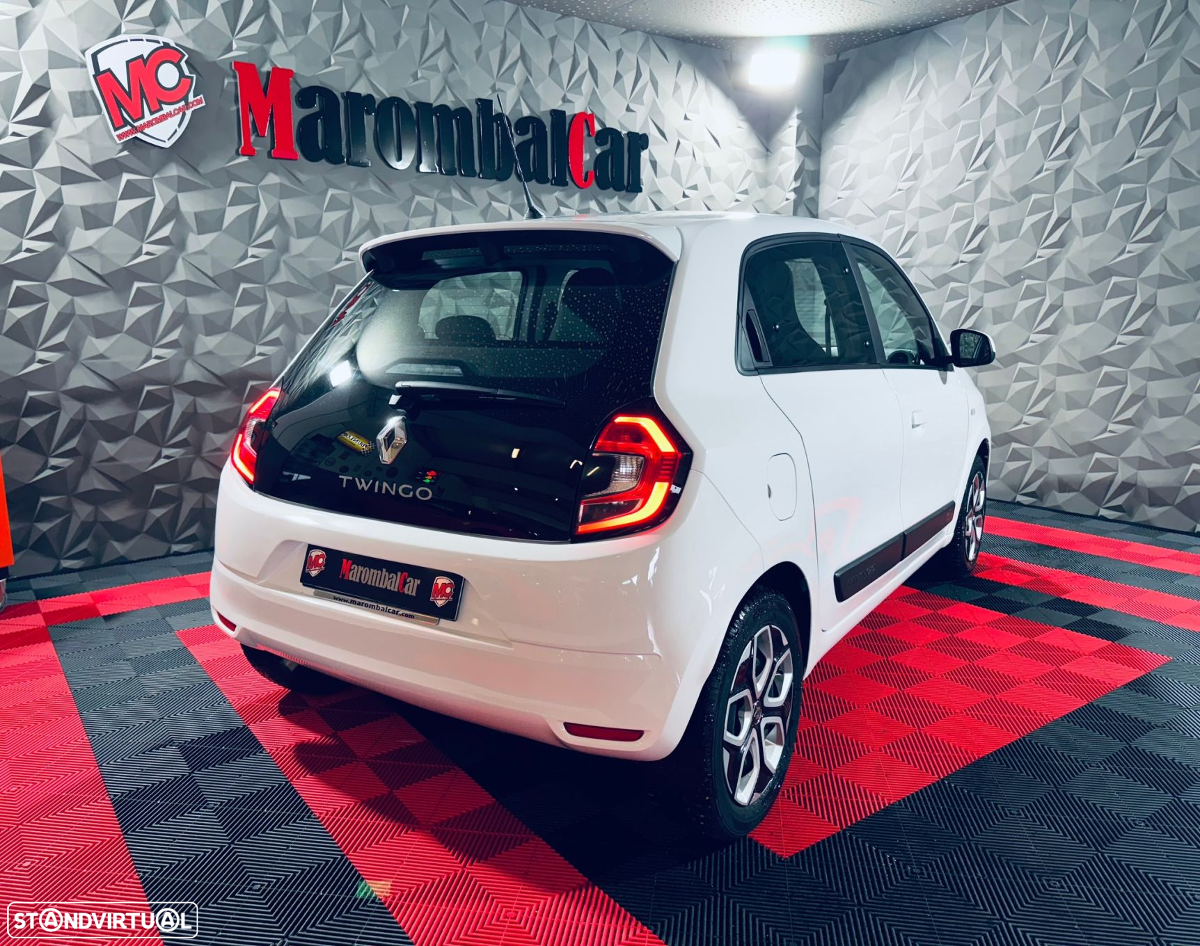 Renault Twingo SCe 75 INTENS - 9