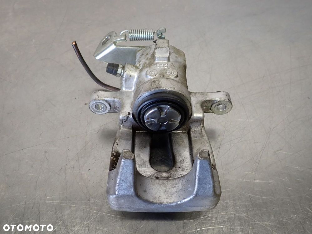 ZACISK HAMULCA PRAWY TYŁ RENAULT MEGANE SCENIC 1.9 - 5