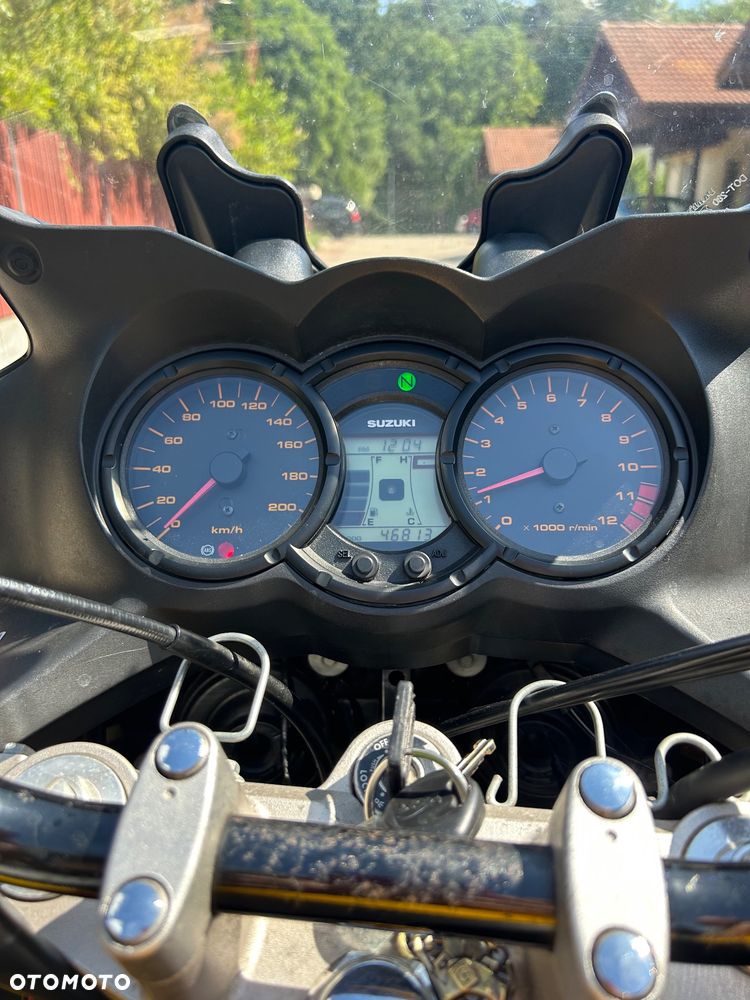 Suzuki DL - 17