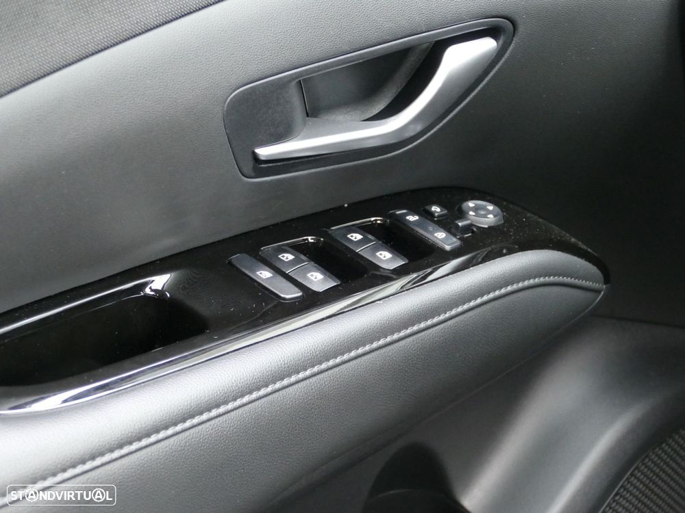 Hyundai Tucson 1.6 T-GDI PHEV Premium - 27