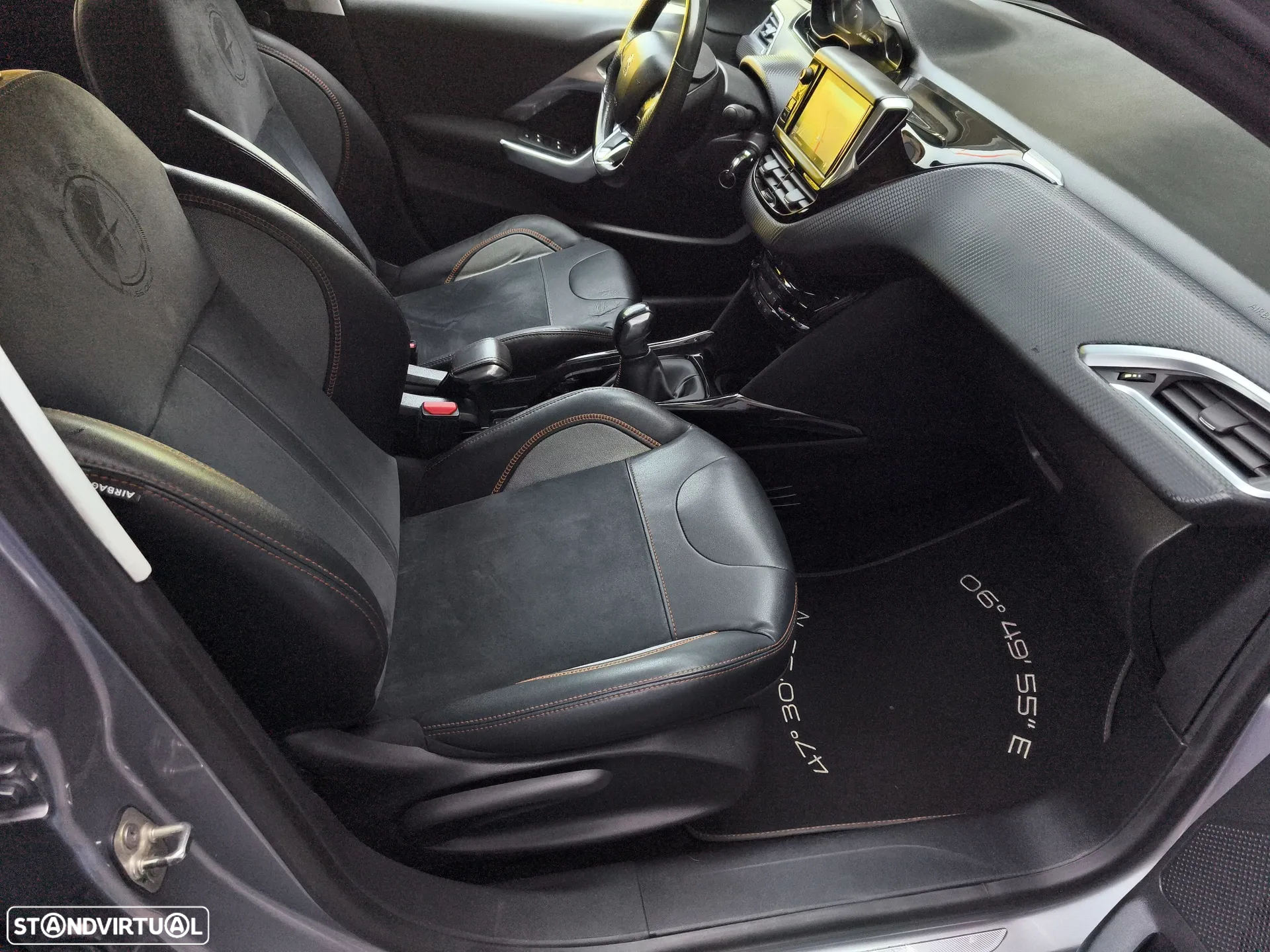 Peugeot 2008 1.2 PureTech Crossway - 15