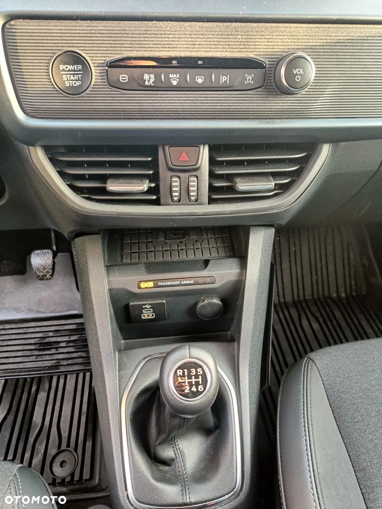 Ford Tourneo Courier 1.0 EcoBoost ACTIVE - 15