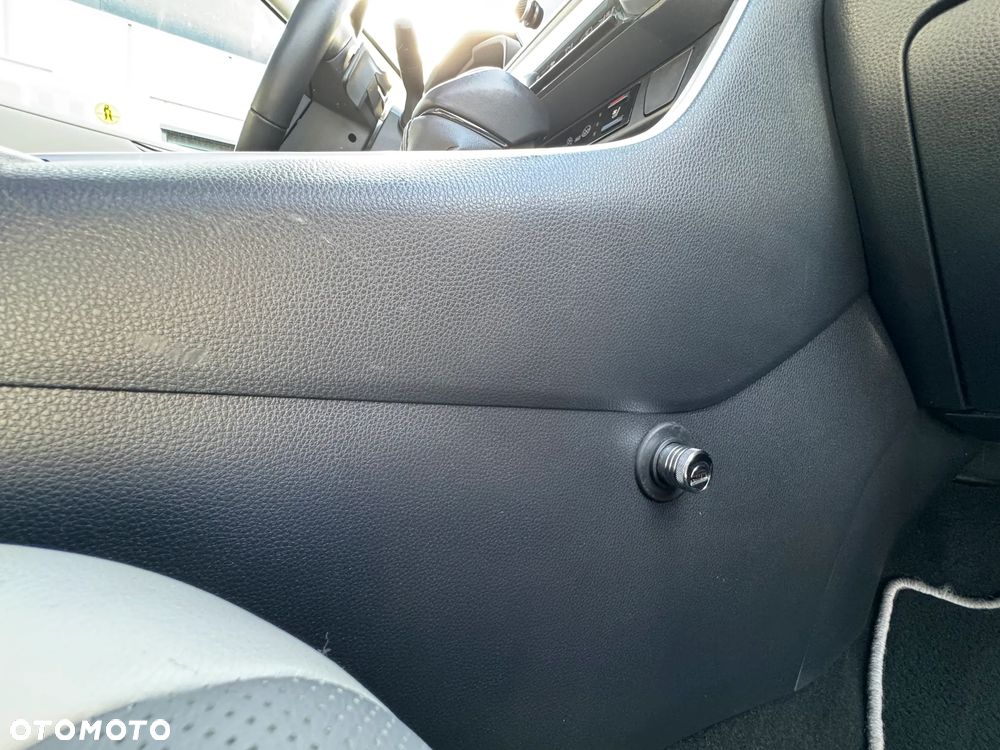 Toyota RAV4 2.5 Hybrid Executive 4x4 - 25