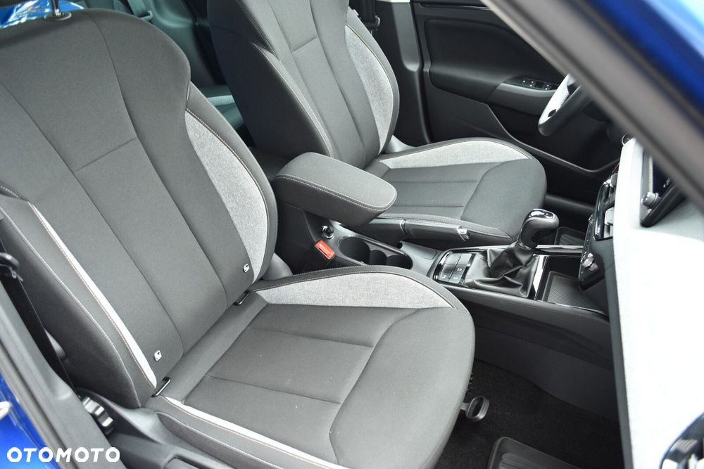 Skoda Kamiq 1.0 TSI Selection DSG - 35