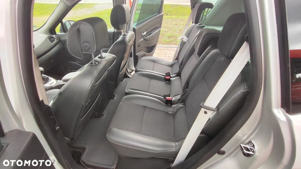 Renault Scenic 1.4 16V TCE Bose Edition - 12