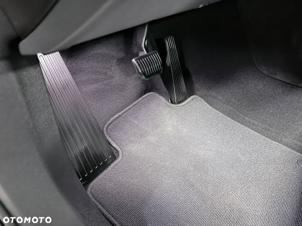 Volvo XC 60 T8 Plug-In Hybrid AWD Inscription Expression - 29