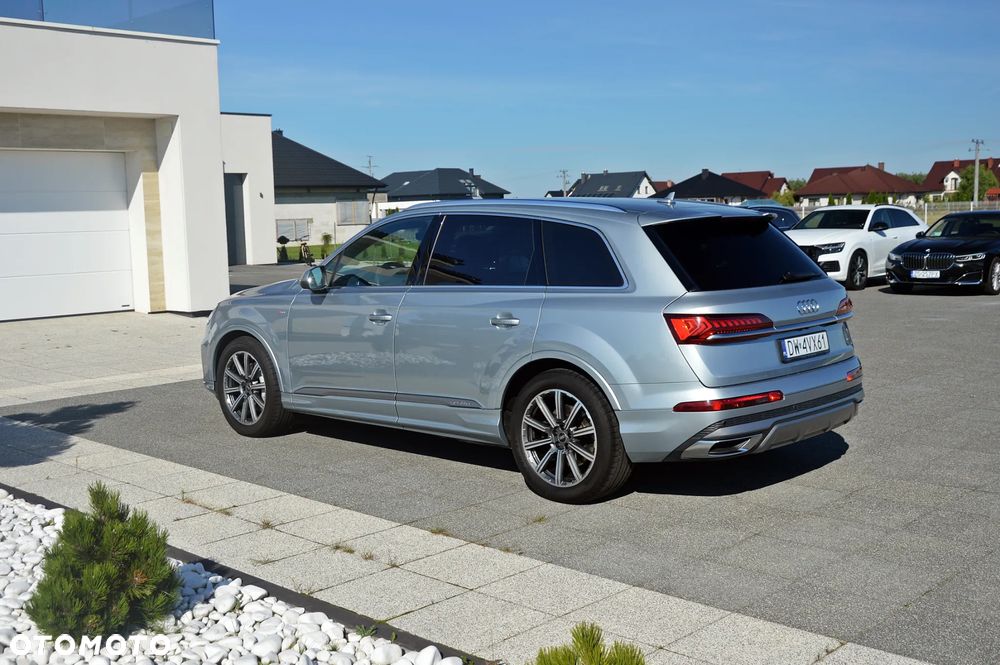 Audi Q7 - 13