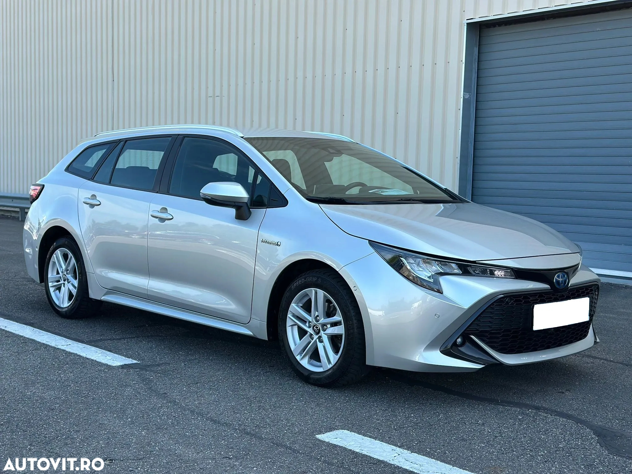 Toyota Corolla 1.8 HSD Dynamic - 9