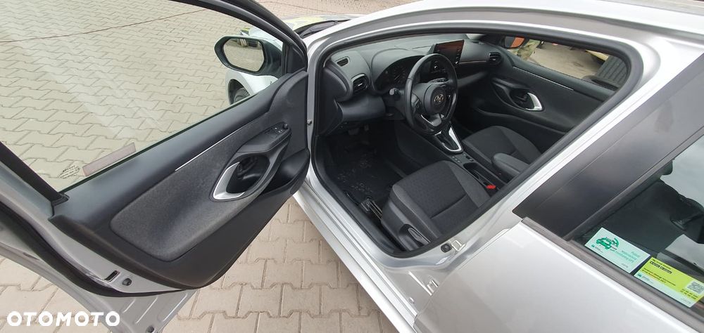 Toyota Yaris Hybrid 1.5 Comfort - 10