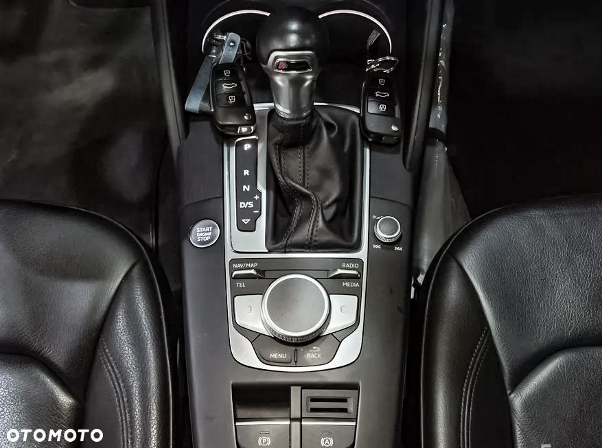 Audi A3 Limousine 40 TFSI quattro S tronic design - 16