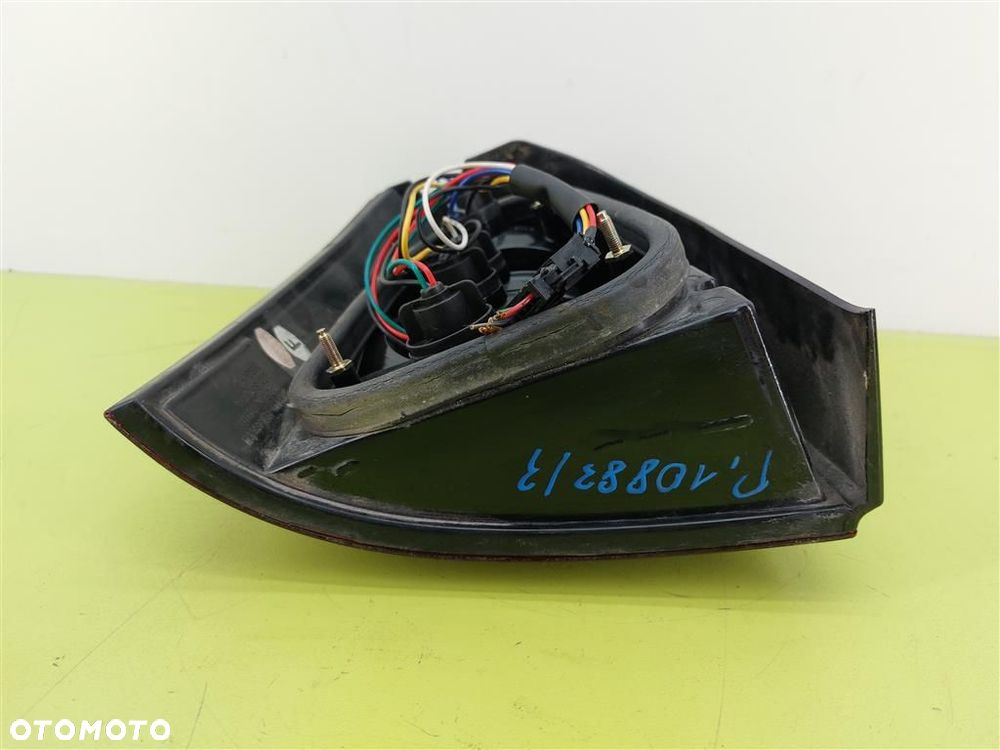 Lampy tył tylne komplet Audi A4 B5 TUNING KOMBI 1995-2001 - 2