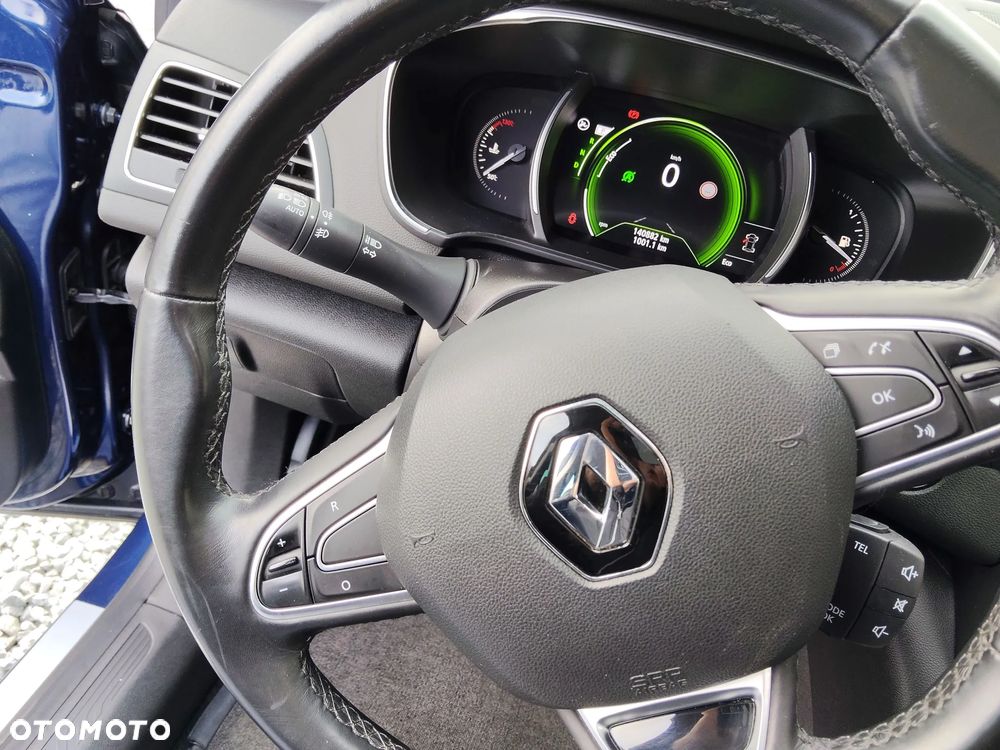 Renault Megane ENERGY dCi 110 EDC BOSE EDITION - 15