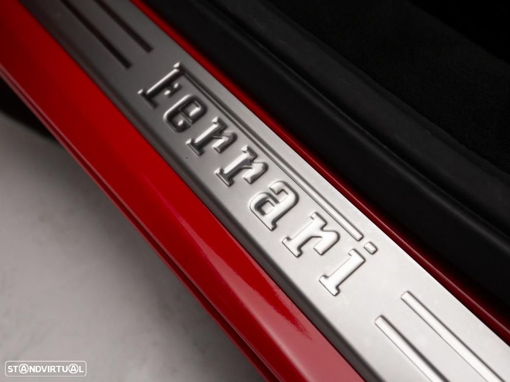 Ferrari F8 Tributo Spider - 15