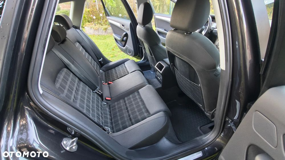 Audi A4 Avant 1.8 TFSI Ambiente - 8