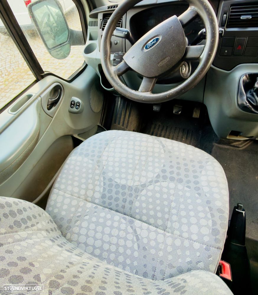 Ford Transit - 8