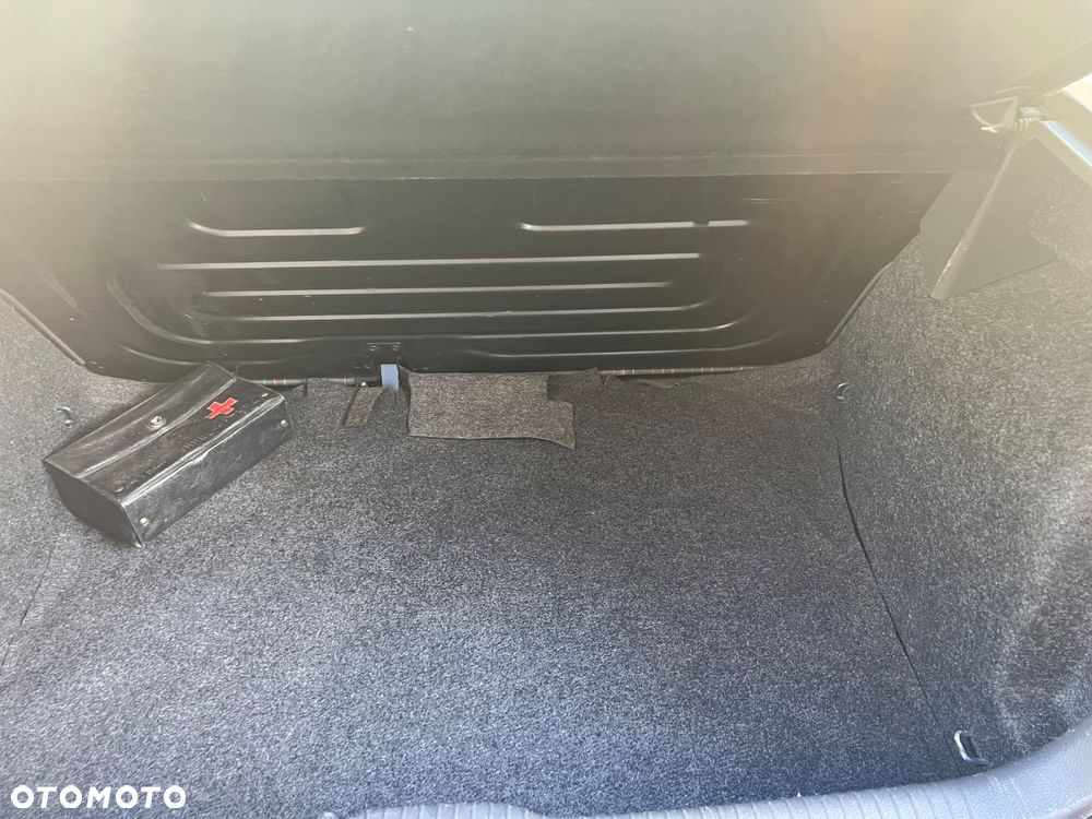 Volkswagen Polo - 19