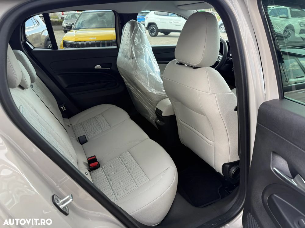 Fiat 600 BEV 54 kWh La Prima - 20