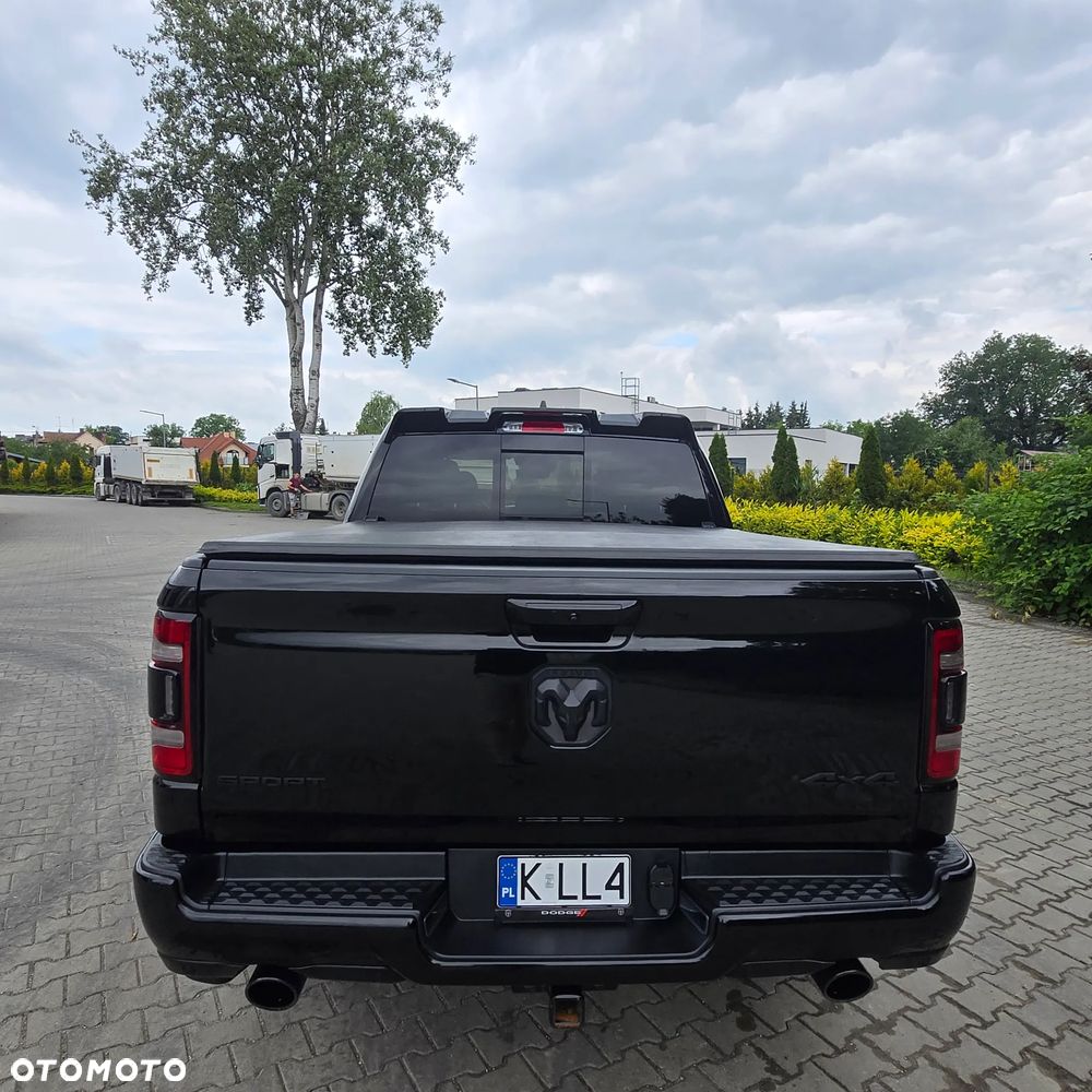 RAM 1500 Crew Cab Sport - 7