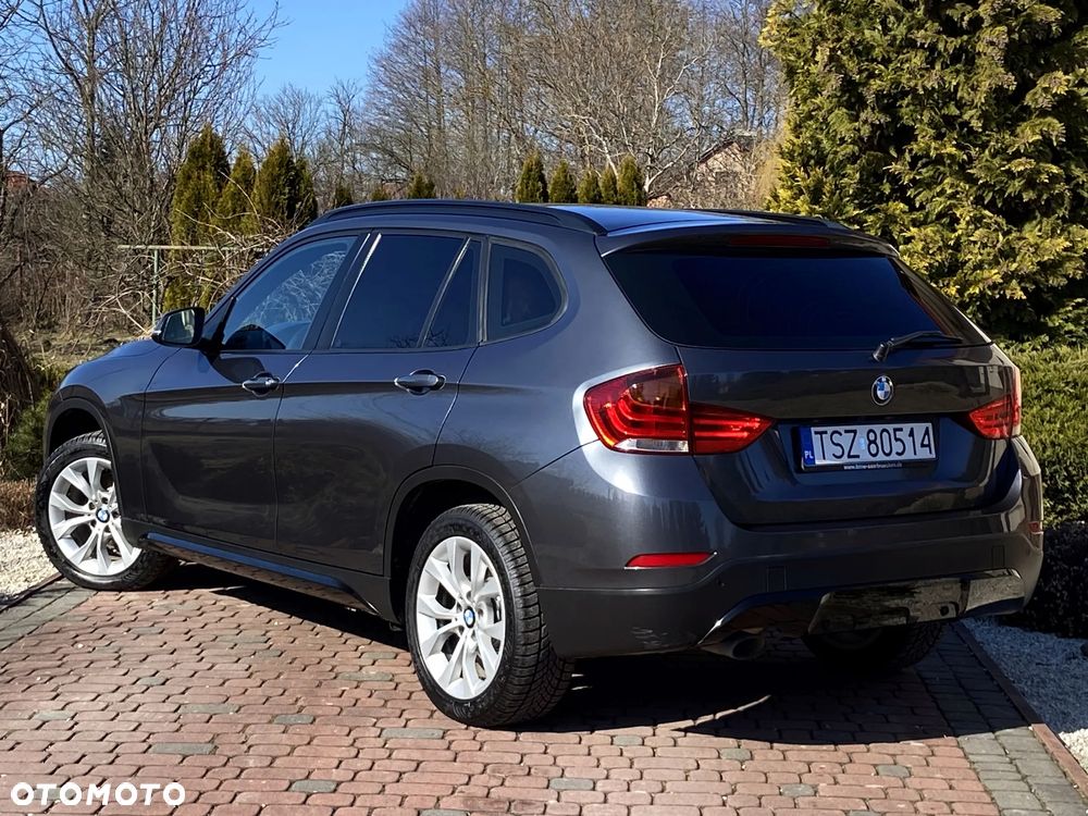 BMW X1 xDrive18d Sport Line - 3