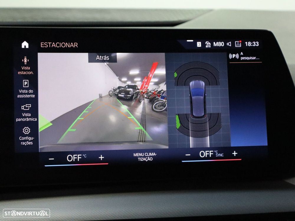 BMW 218 Active Tourer i Auto - 17