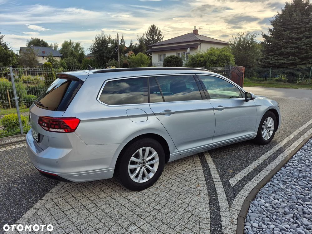 Volkswagen Passat 2.0 TDI EVO Business DSG - 25