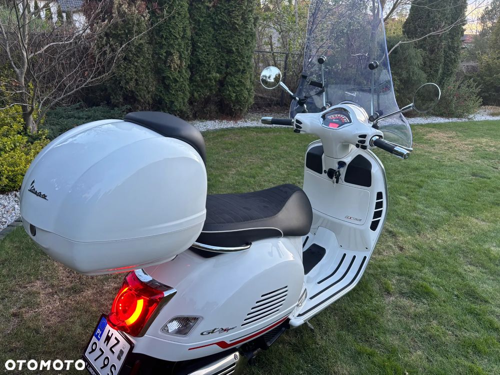 Piaggio Vespa - 5