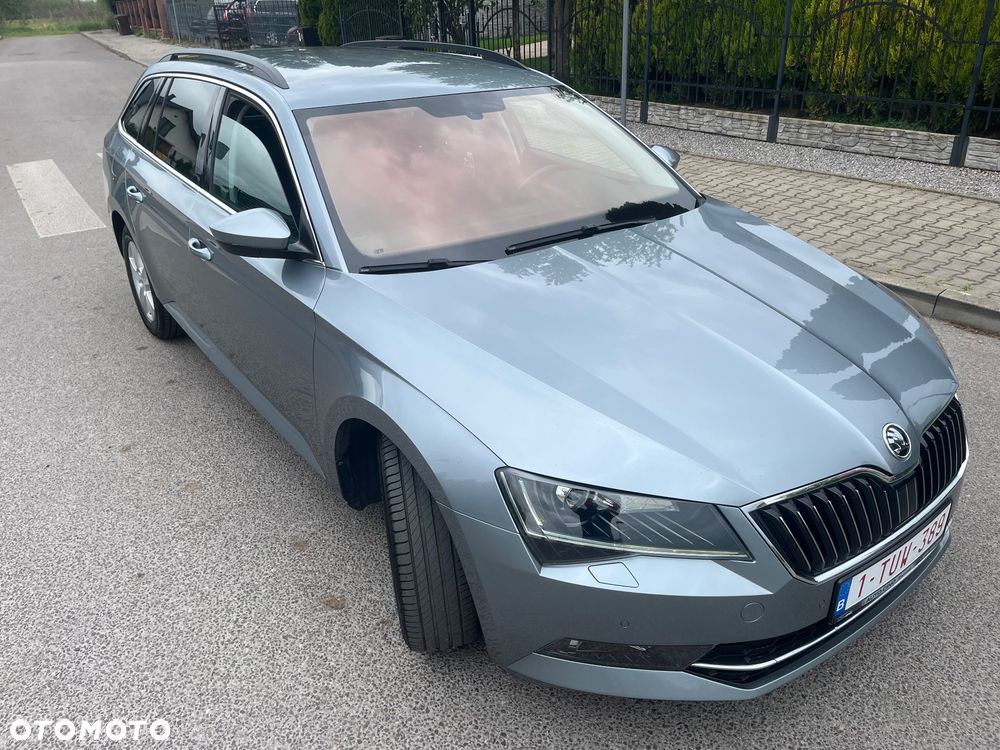 Skoda Superb 2.0 TDI DSG Style - 6