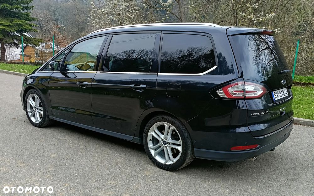 Ford Galaxy - 4