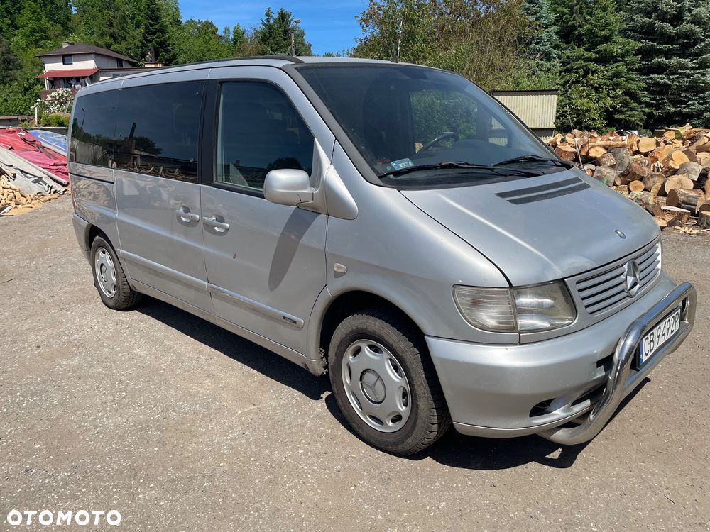 Mercedes-Benz Klasa V 220 CDI Fashion - 2