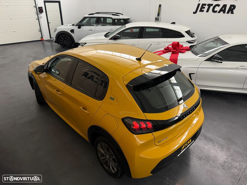 Peugeot e-208 50 kWh Active Pack - 12