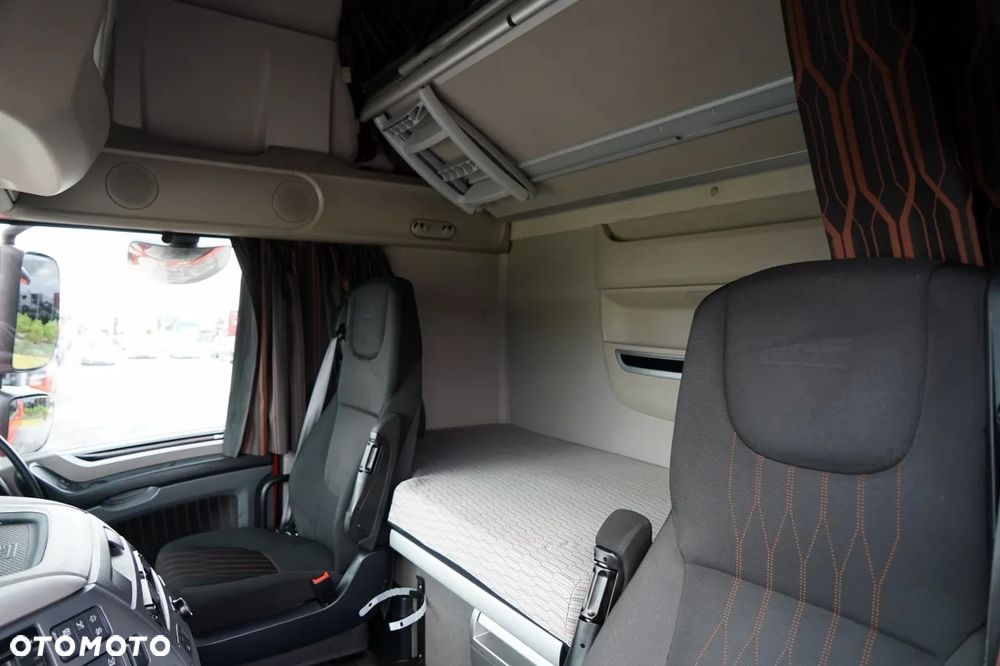 DAF XF 480 / SUPER SPACE CAB / RETARDER /  KLIMA POSTOJOWA / - 25