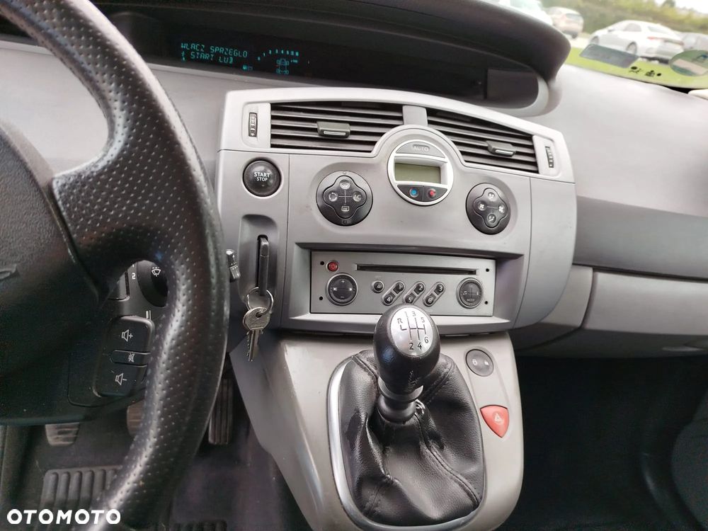 Renault Scenic - 7