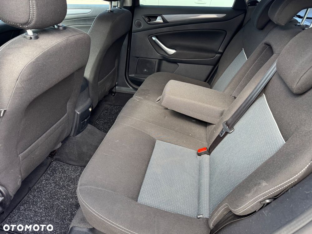 Ford Mondeo 1.6 Eco Boost Start-Stopp Champions Edition - 15