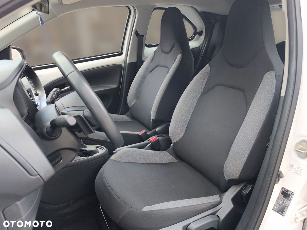 Toyota Aygo X - 18