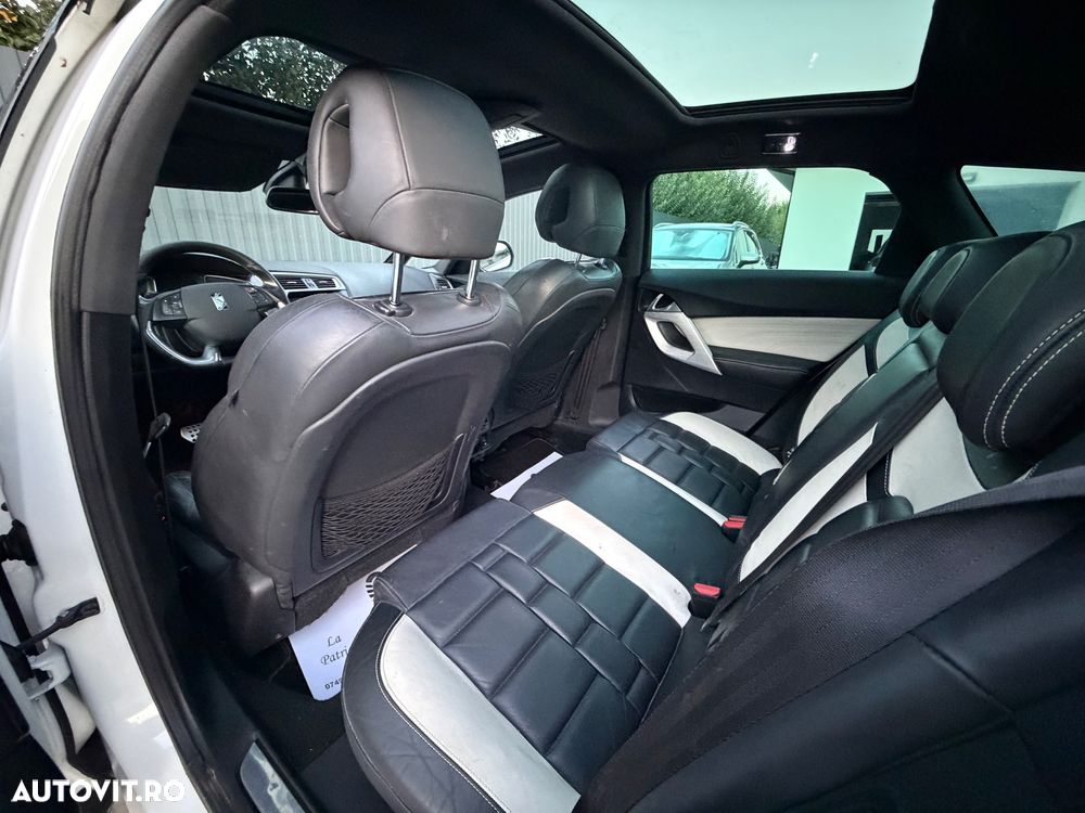 Citroën DS5 Hybrid4 EGS6 SportChic - 15