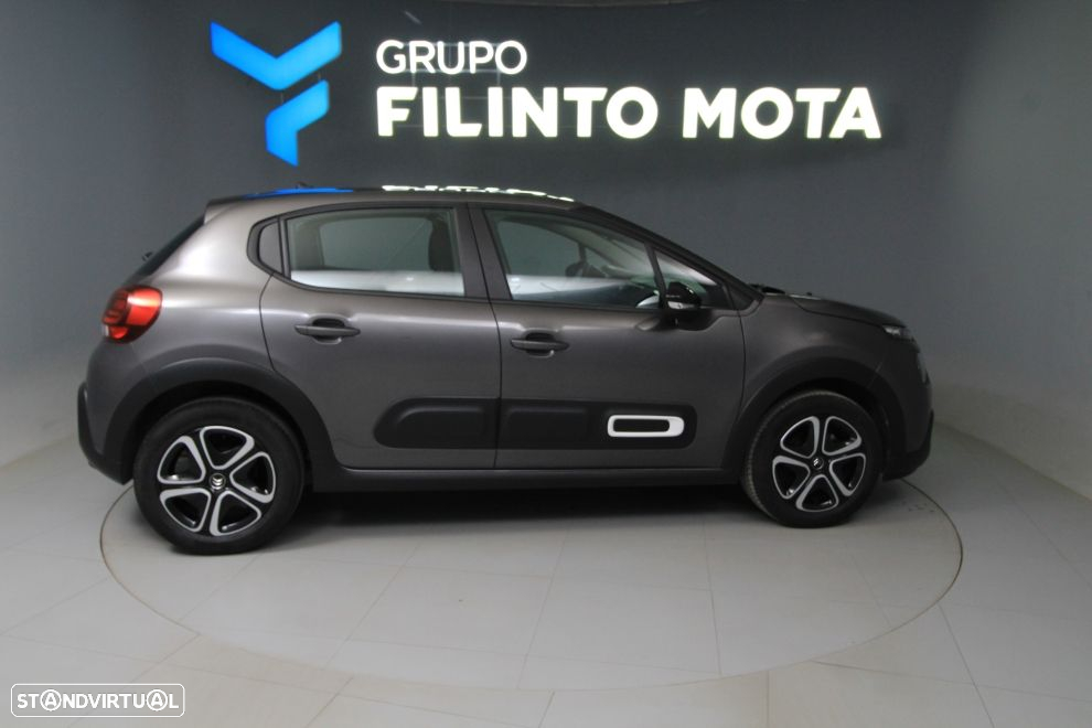 Citroën C3 1.2 PureTech Plus - 2