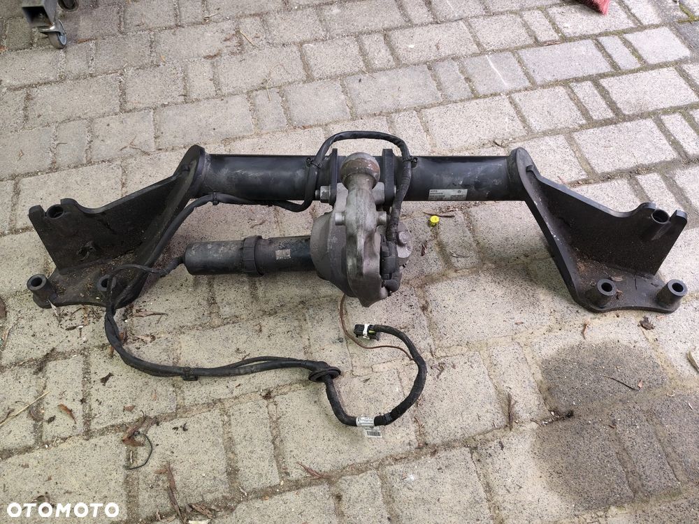 Hak Holowniczy VW Touareg III 760803881E - 2