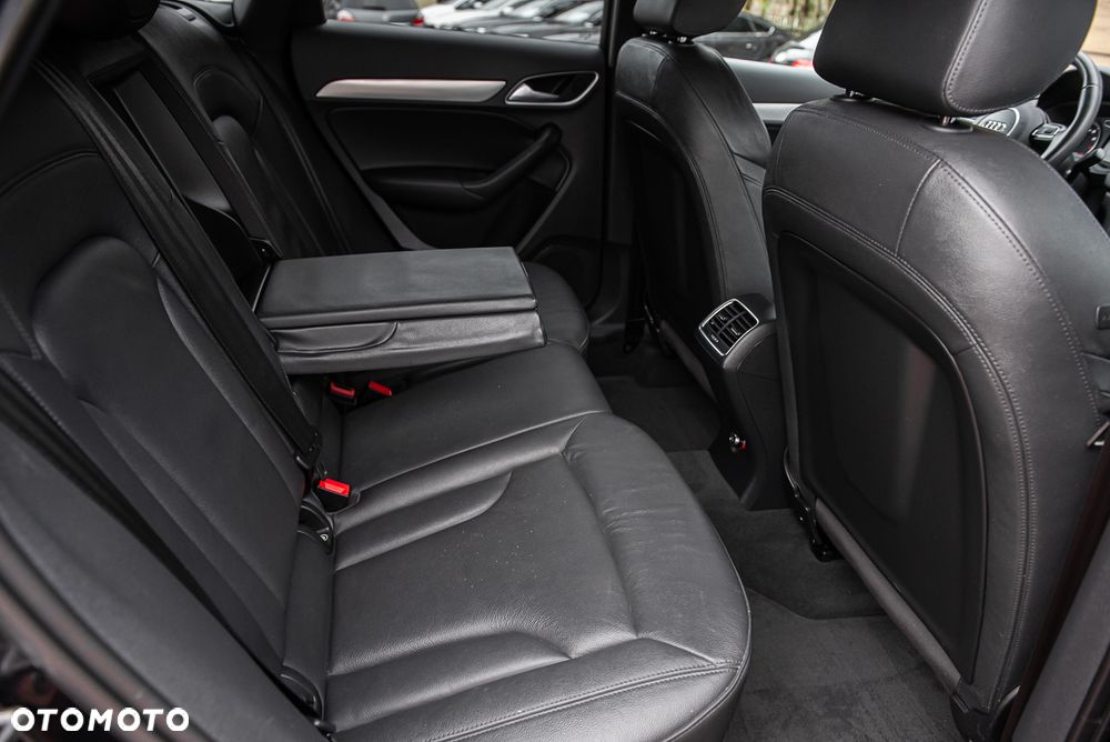 Audi Q3 2.0 TFSI Quattro S tronic - 32