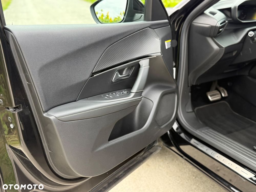 Peugeot 2008 1.2 PureTech GT Line S&S EAT8 - 15